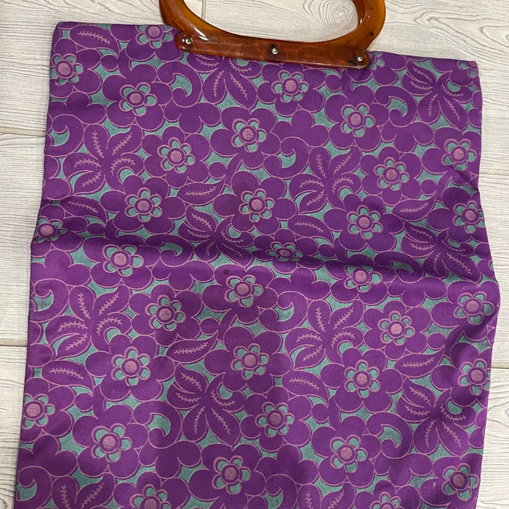 1970s Lady’s PrideVibrant Purple Floral Tote Bag with Amber Lucite Handles